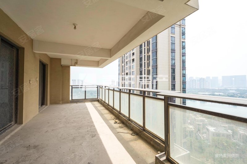 五缘湾 国贸天琴湾 大户型 大露台 房东诚意卖