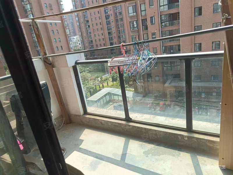 商品住宅 南向采光好 有电梯 临地铁 满五 ,阳光水岸苑(公寓住宅)二手