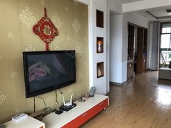 铜陵义安江南文化园凤凰城 精装5房 2卫 家电齐全 5台空调 拎包入住出租房源真实图片