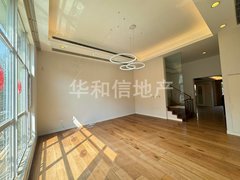 多套钥匙房 欢迎随时看房 5室3厅5卫 精装修 南北通透