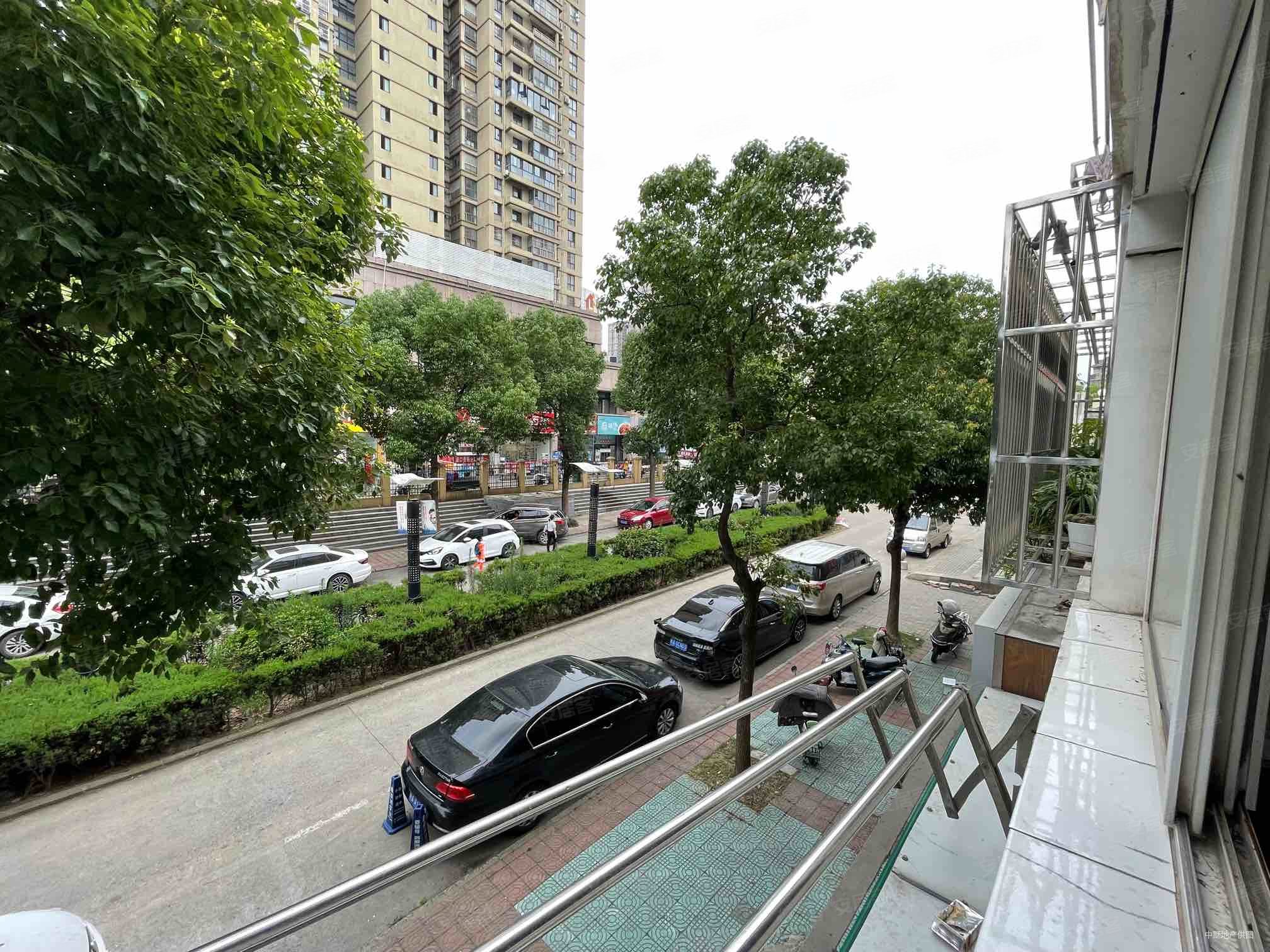 兴园小区产权清晰近地铁满五医疗配套成熟南北通透