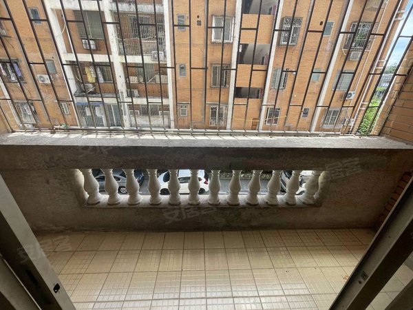 深圳南山华侨城世界花园米兰居世界之窗大两房 可以做宿舍 住家 随时