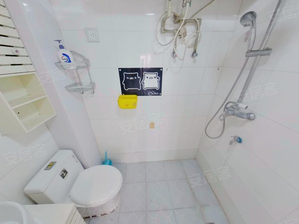 地铁一号线石景山医院鲁谷七星园精装2居室中层楼可长租