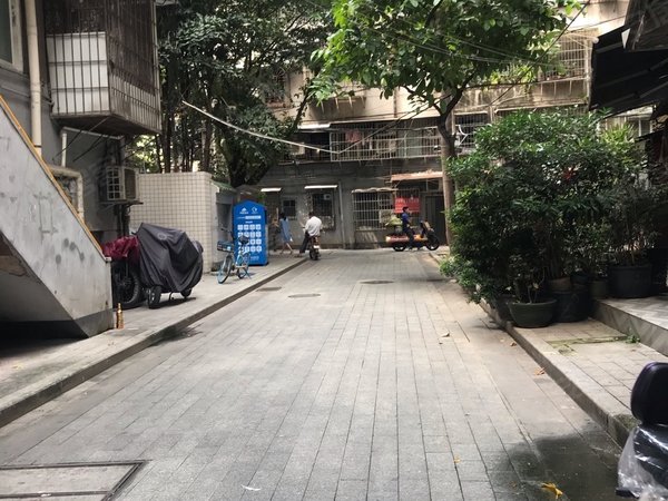 广州越秀农讲所中山四路小区农讲所地铁旁边 电梯 超值套装两大房