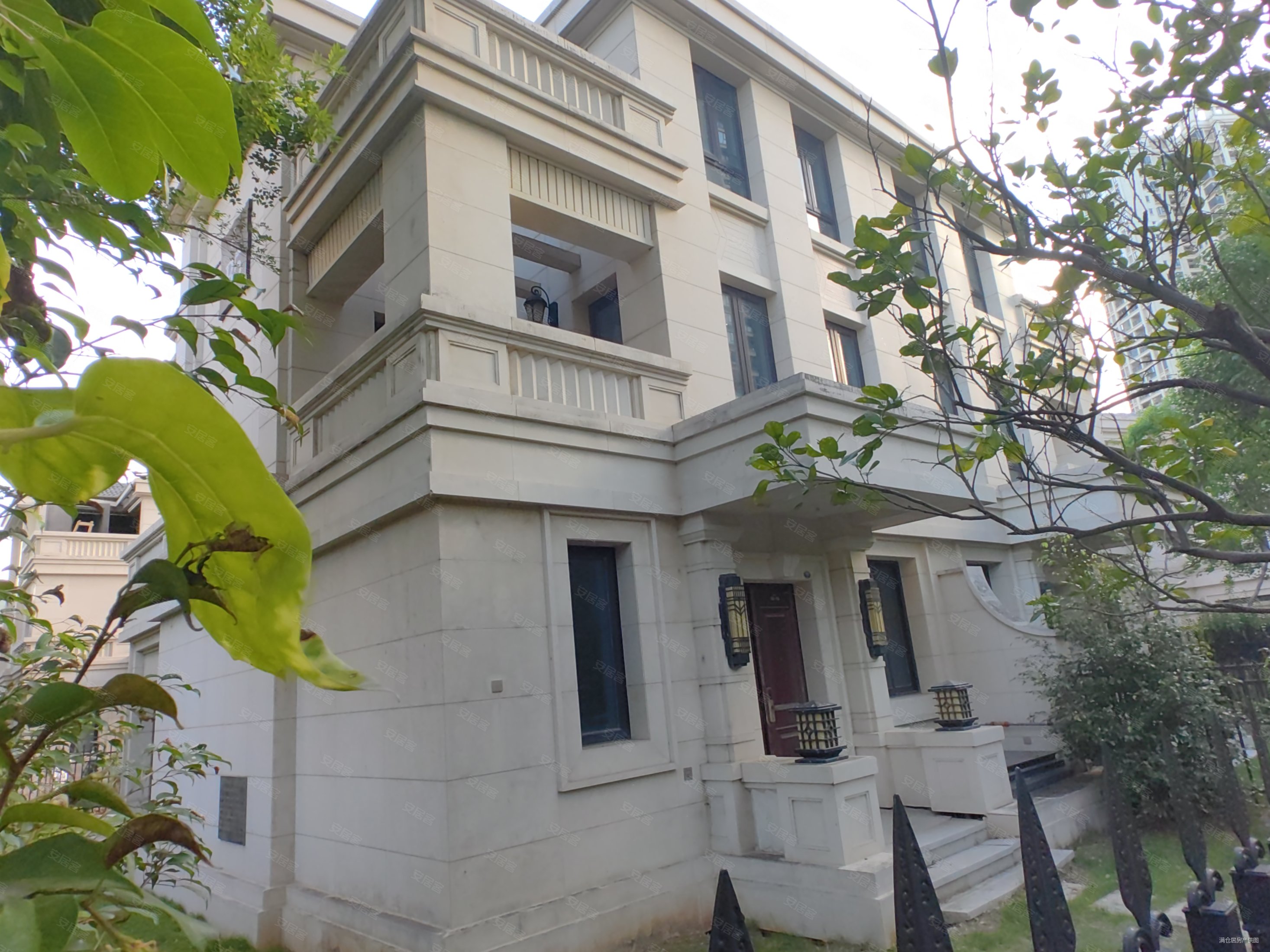 厦门房产网>厦门二手房>海沧二手房>马銮湾新城二手房>海尔华玺>2933