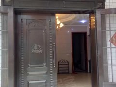 镇江扬中扬中市区柳竹新村别墅,四室,设施齐全,中上装,2.6万出租房源真实图片