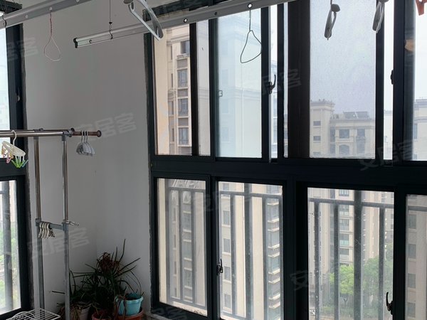 娄东租房,明德高中对面丽景嘉园精装两房2600月看房方便,太仓租房