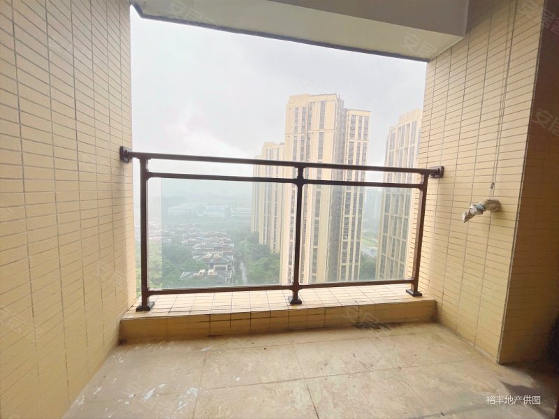 中海誉城南苑 产权清晰 出行方便 满五环境好