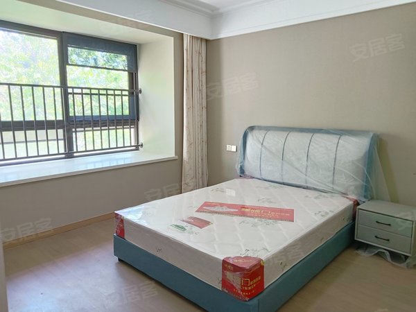 【多图】格蒂名门,城西租房,万象汇 有固定车位,精装修,有钥匙,随时