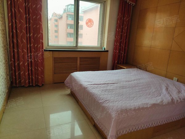 包头青山科学路都市花园(东区)都市花园3楼紧邻师院，供电，一机一中附近家电家具齐全出租房源真实图片