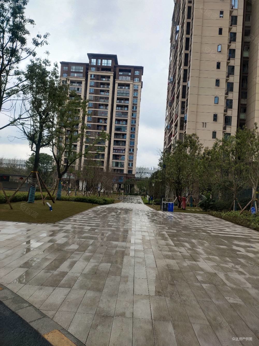 重庆房产网>重庆二手房>铜梁二手房>铜梁城区二手房>昕晖璟尚>