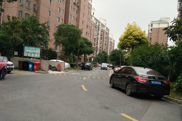 外冈新苑(北区,恒飞路488弄 上海外冈新苑(北区)二手房,租房,房价