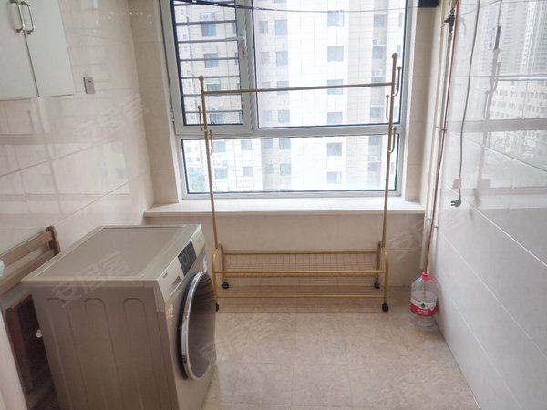 菏泽牡丹万达广场中达御园中达御园公寓房万达旁,家具家电齐全,大型