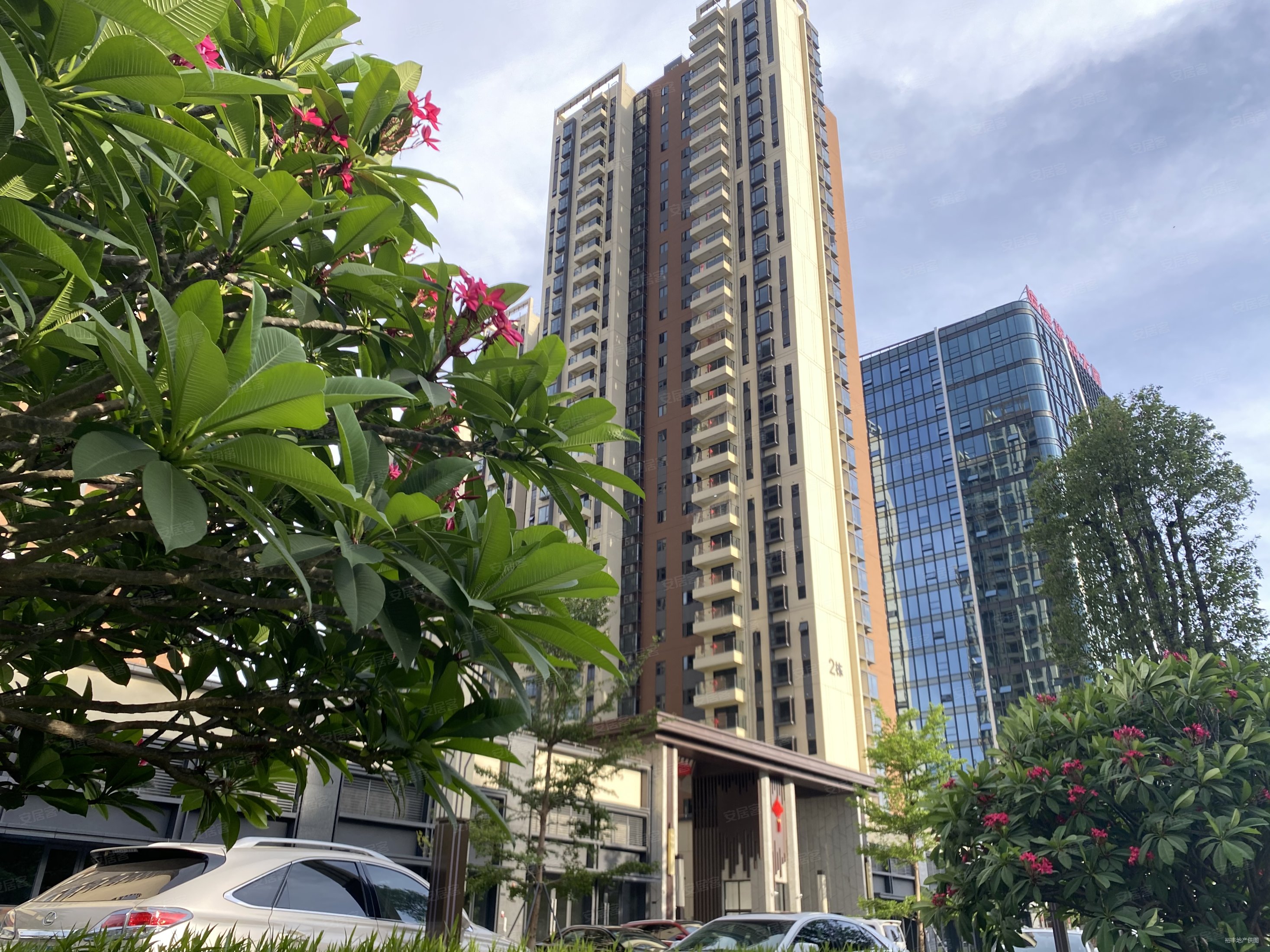 东莞房产网>东莞二手房>东城二手房>东泰二手房>海德琥珀台>