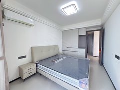 金华金东金东广场实拍锦棠华府 免物业费 两室朝南带阳台 有车位可直接拎包入住出租房源真实图片