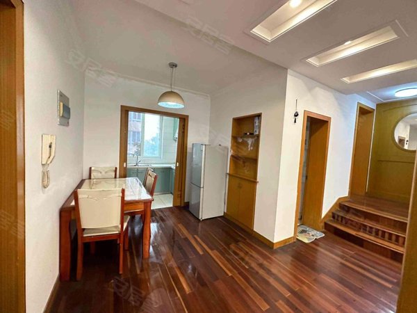 苏州工业园娄葑新华苑娄葑北摆宴街新华苑精装两室近双湖广场园区一中