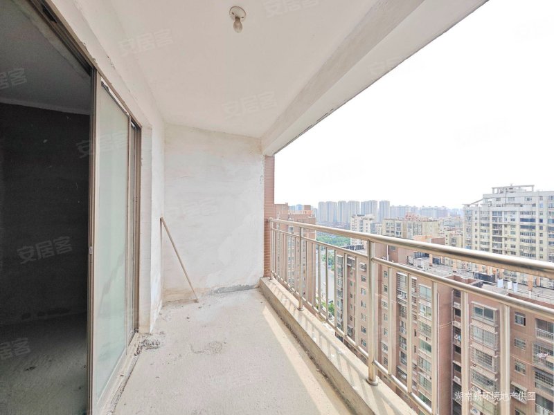 急售!富兴嘉城 一手纯毛坯 青园本部 电力近 林科大后街