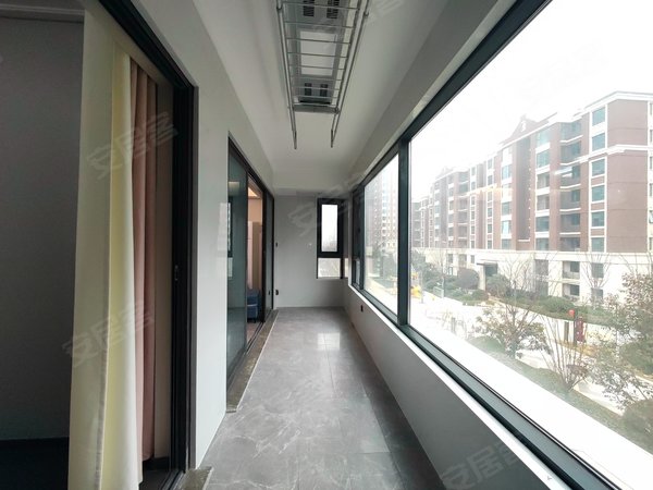 郑州高新区科学大道万科城紫苏苑花园洋房 万科城玖 环境优美 空气好