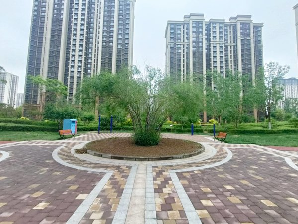 包头九原富力城富力城(D区)新装修 有空调 温馨两居 家具家电齐全拎包入住 干净立整出租房源真实图片