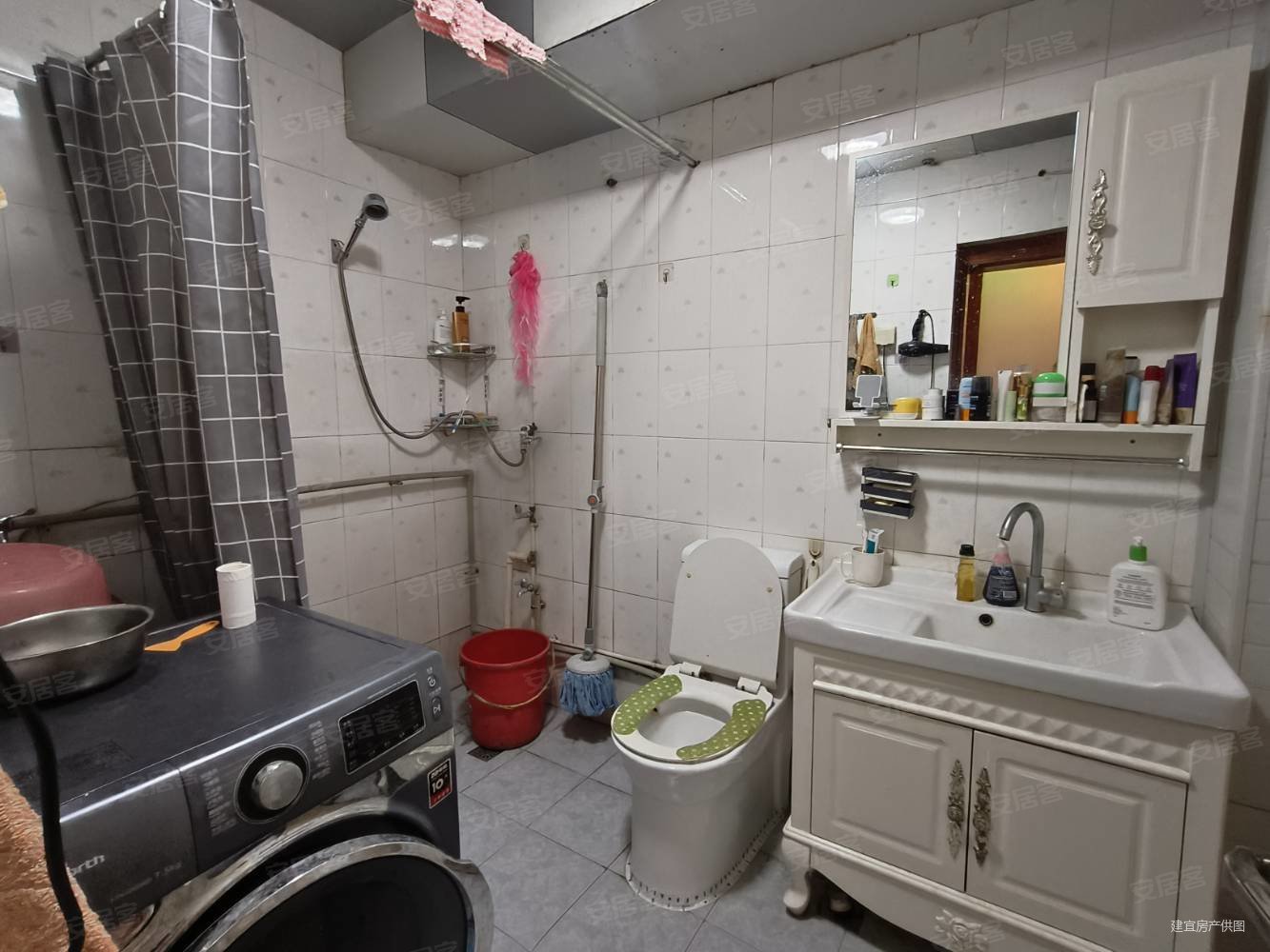 印染厂家属院3室2厅2卫120.78㎡南北218万