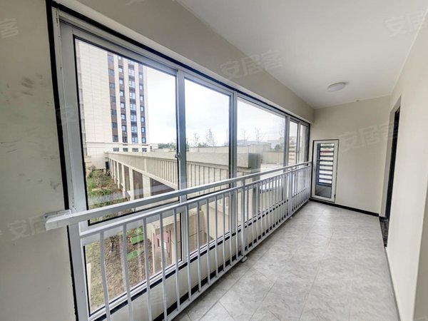 绍兴镜湖洋江西路江樾府整租华锦江樾府 3室2厅 南出租房源真实图片