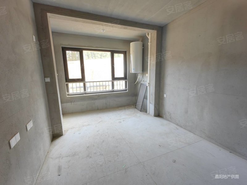 威海房产网>威海二手房>环翠二手房>孙家疃二手房>蓝湾公馆>800_600