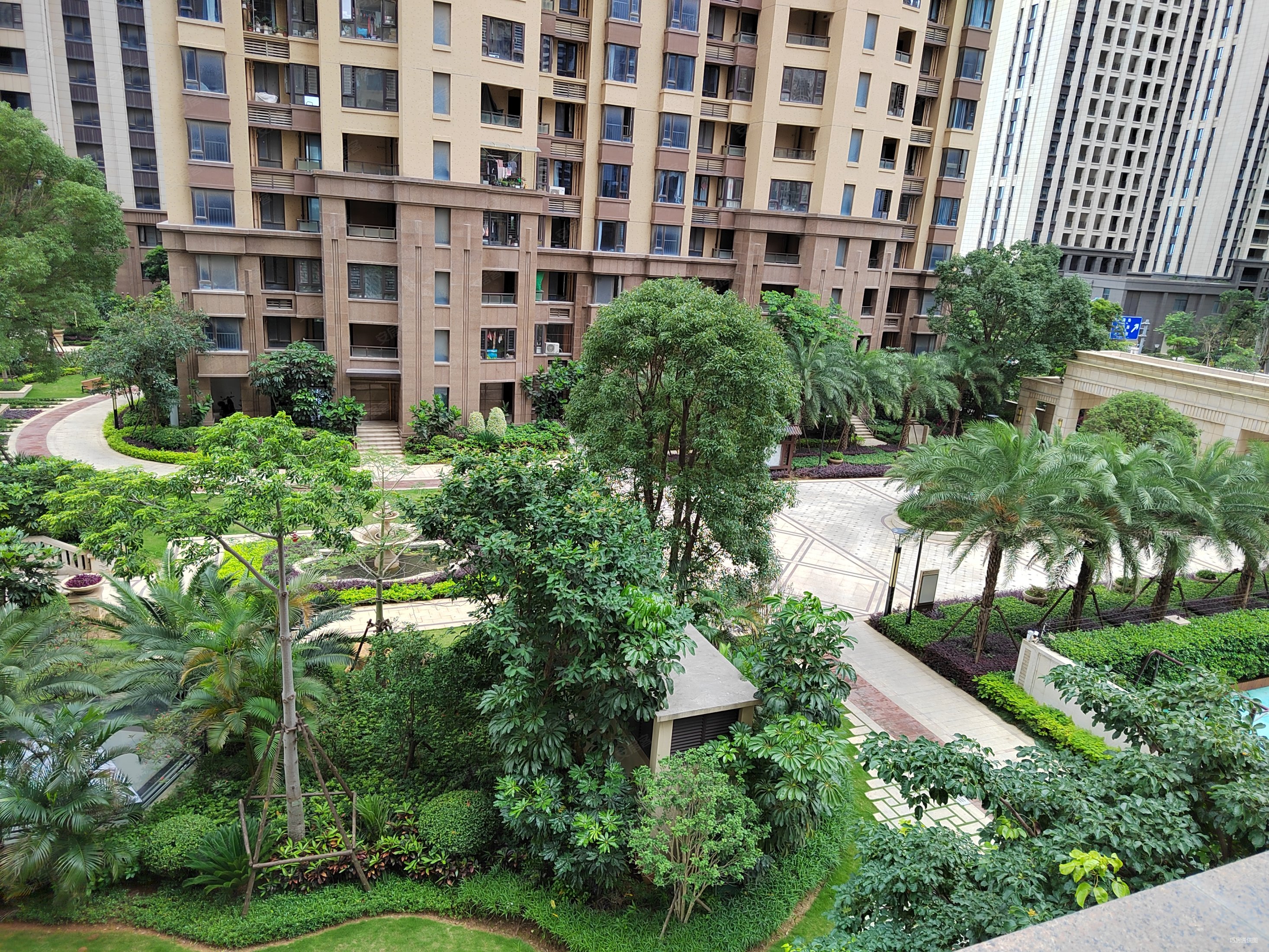 上实海上海领海苑3室2厅1卫95.15㎡南200万