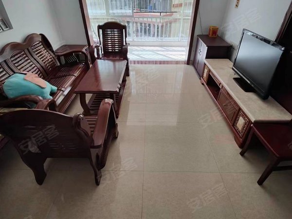 深圳布吉丹竹头金龙花园地铁口精装三房,3号线直达罗湖福田老街出租