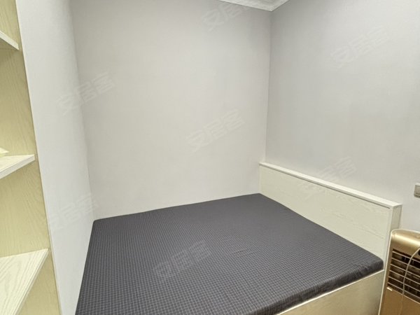 常州武进湖塘新城春天里人民路初中旁,首租,新城春天里2室精装修,家电齐全,看房提前出租房源真实图片