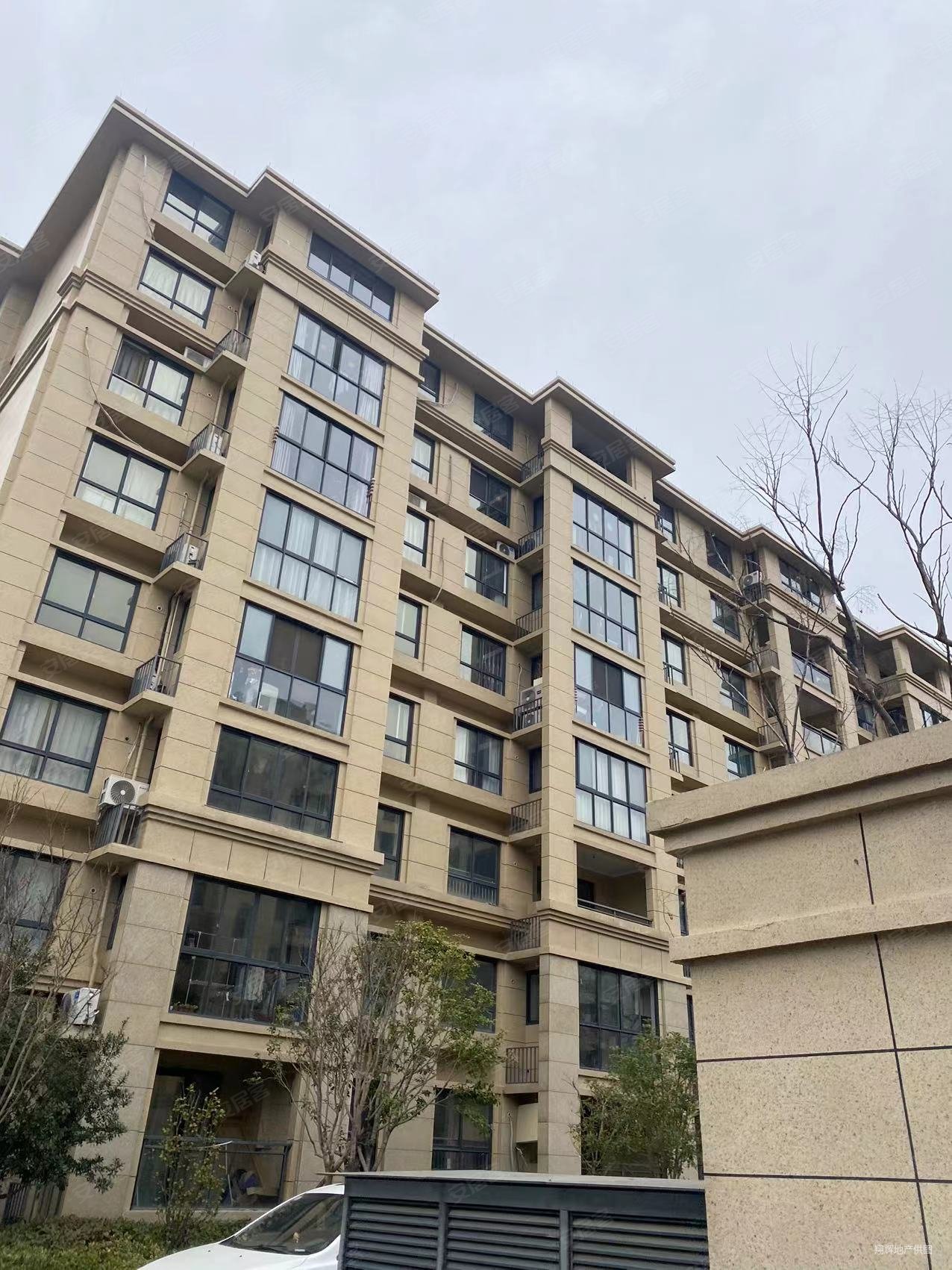 卡森卫星城名庭园3室1厅1卫110㎡南北104万