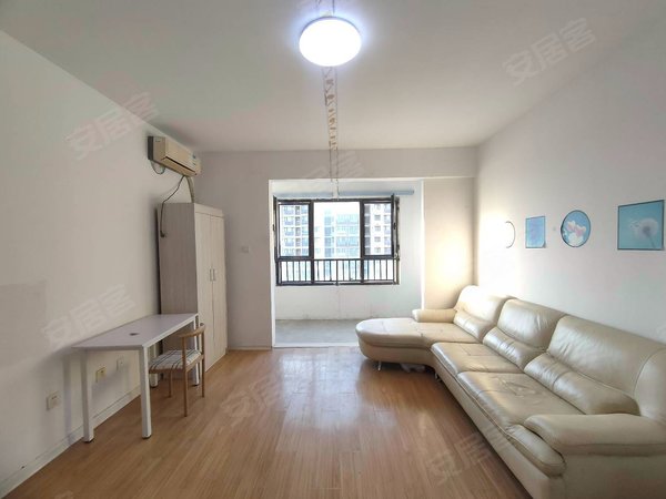 【多图】保利中心华府,西市场租房,直租可月付无中介,近人民医院华联