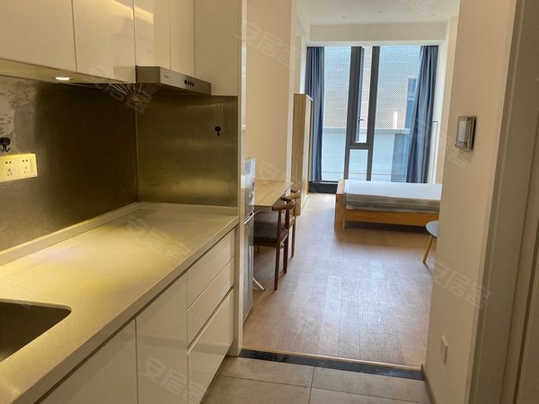 杭州富阳鹿山鹿山时代鹿山时代广场 一室一厅一卫 精装修 家电齐全