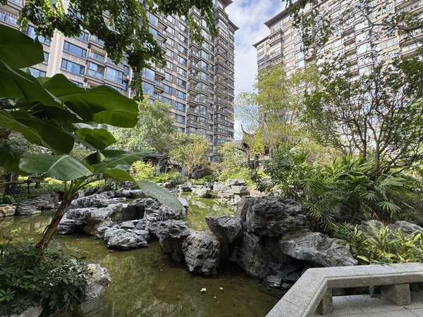 珠海斗门白藤头建发玺园建发玺园 3室2厅1卫  电梯房 精装修90平米