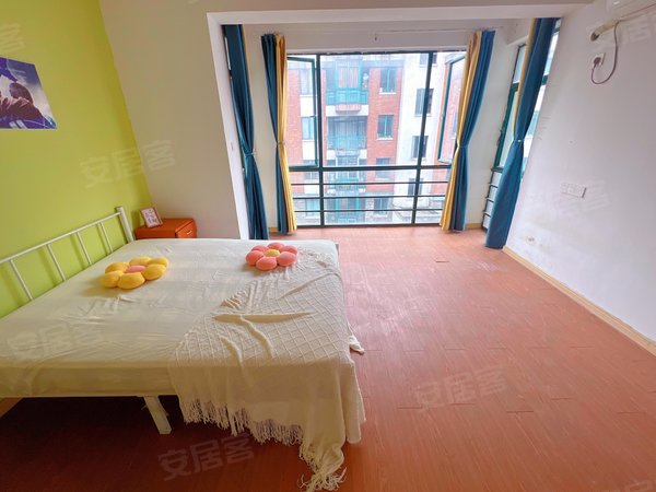 杭州萧山蜀山众安山水苑(东区)2号线潘水地铁口开元广场银隆百货人民