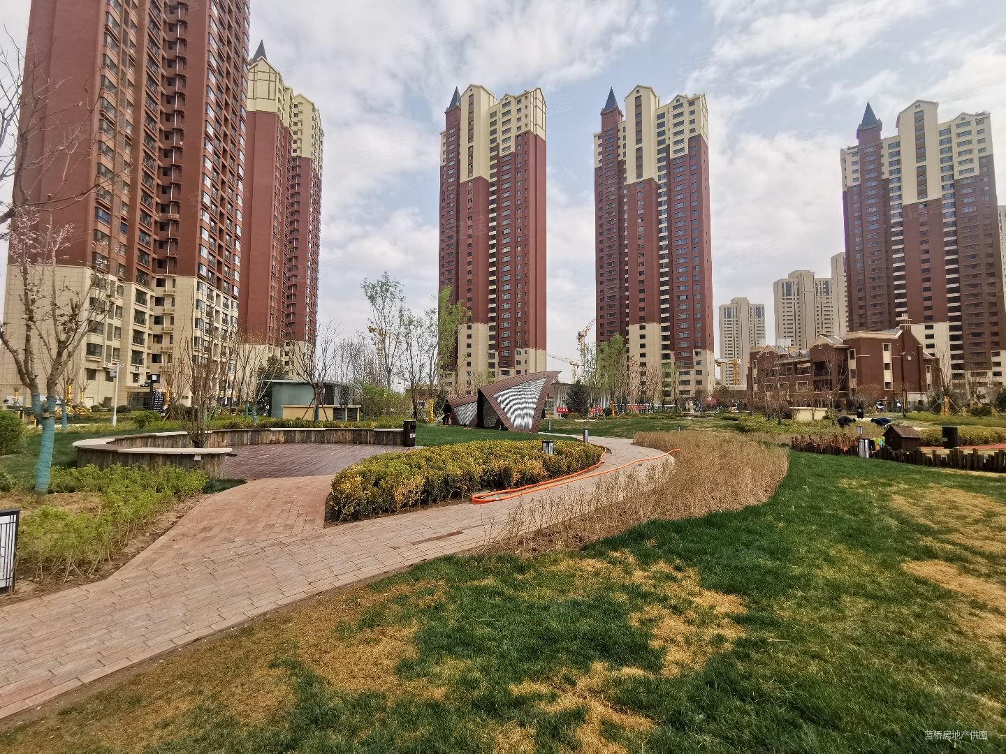 兰州房产网>兰州二手房>七里河二手房>秀川二手房>百郦湾>