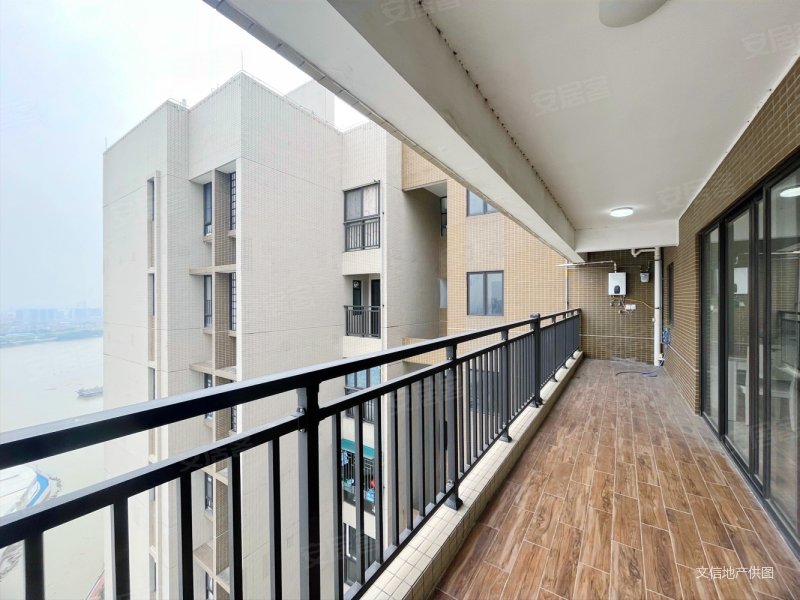 广州房产网>广州二手房>增城二手房>新塘二手房>东江逸珑湾>800_600