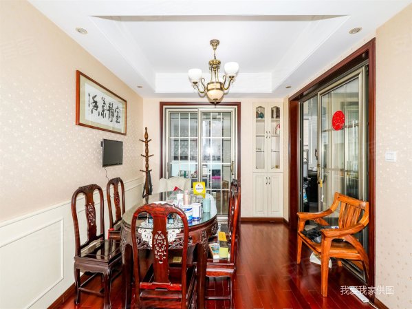 上海常发豪庭国际3室2厅2卫160.51㎡南980万