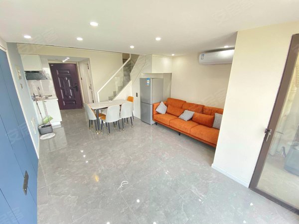 【多图】越洋国际,花桥老镇租房,越洋国际复式1室1厅精装全配 楼下就