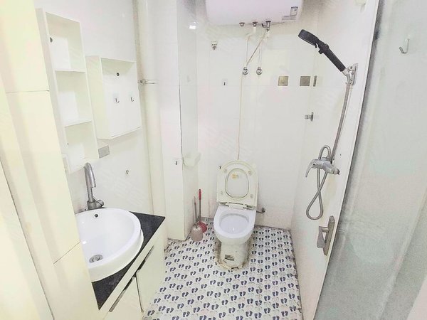 实拍实价夏朵小区高层电梯精装一室西美花街汇华十七中儿童医院