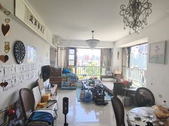 上海嘉定南翔11号线 陈翔公路地铁口 湖景大三房 可办居住证 随时可看出租房源真实图片