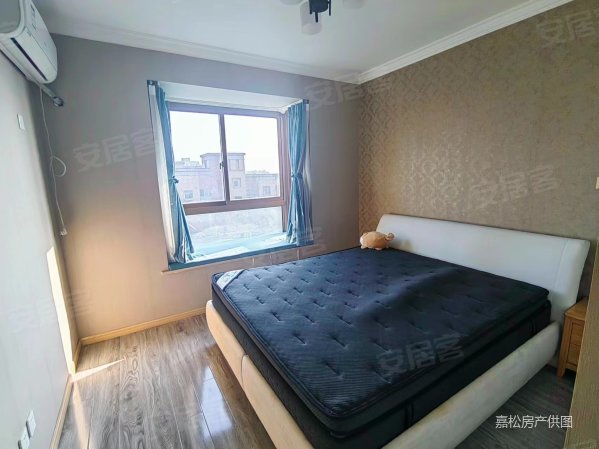 装修超棒的三房特大客厅面积适合老人孩子居住你值得拥有