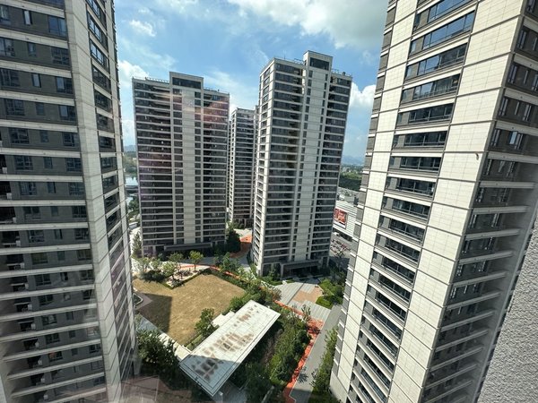 杭州富阳富春万达同心湾(南区)无介绍费 万达同心湾南区四房户型出租