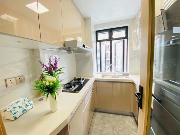 广州海珠广州塔紫星华府独栋小区,全新家私电,精装三房,交通便利出租