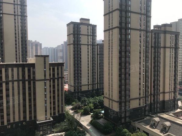 西安长安大学城悦美国际郭杜大学城 白菜价 悦美国际 保洁已做 房屋