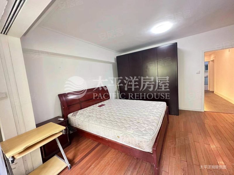 地段好 近九号线 商业地铁环绕 生活都方便 南北通大开间,泰景苑二手