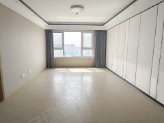 青岛城阳世纪公园海信观澜 3室2厅2卫  电梯房 精装修126平米出租房源真实图片