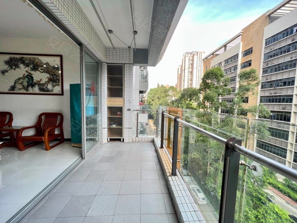 广州天河天河公园新世界东逸花园珠江新城东 精致南向4房 带入户花园