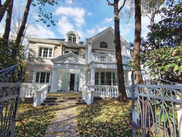 上海闵行金虹桥名都城(别墅)古北新出大独栋,接受住家,办公,会所接待