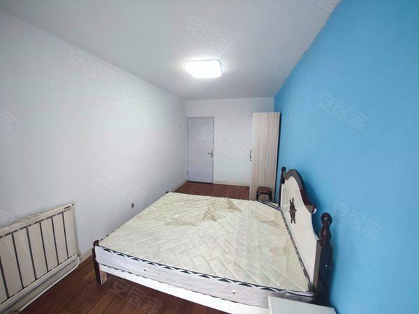 北京通州八里桥长桥园公寓一号线八里桥地铁旁长桥园三家合租电梯房精