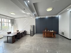 固安孔雀城孔雀大道孔雀城大湖雅柏园别墅门前宽路自住办工均可随时看房出租房源真实图片